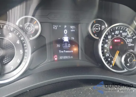 2020 Ram 2500 Tradesman 4X2 8' Box z USA, uszkodzony, nr VIN 3C7WR4HJ8LG145438